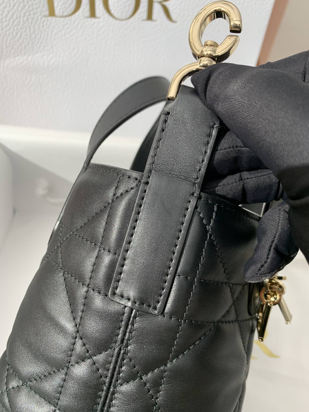 Shebag super replica Dior Toujours mini bag review(Oct 2025 updated)-Best Quality designer Bag Review, and online shopping, designer bag ru Shebag super replica Dior Toujours mini bag review(Oct 2025 updated)-Best Quality designer Bag Review, and online shopping, designer bag ru