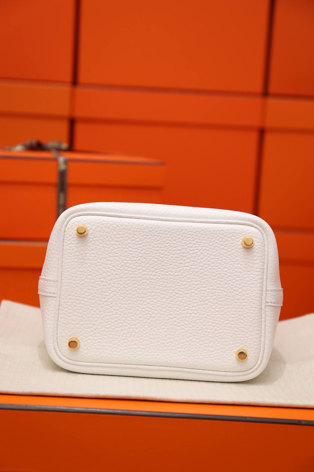 Shebag fully handmade Hermes Picotin 19 bag in white togo(Nov 2025 updated)-Best Quality designer Bag Review, and online shopping, designer bag ru Shebag fully handmade Hermes Picotin 19 bag in white togo(Nov 2025 updated)-Best Quality designer Bag Review, and online shopping, designer bag ru