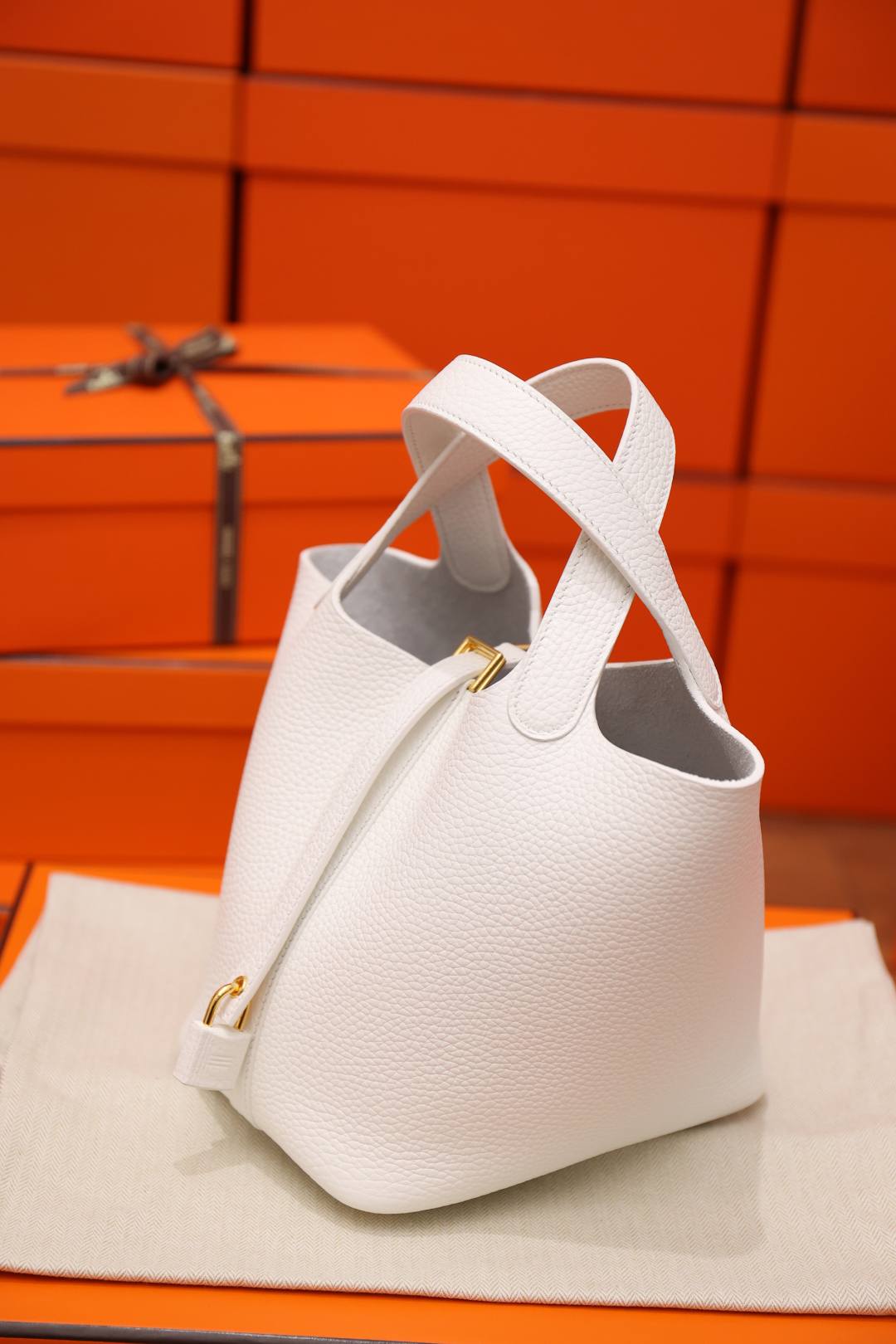 Shebag fully handmade Hermes Picotin 19 bag in white togo(Nov 2025 updated)-Best Quality designer Bag Review, and online shopping, designer bag ru Shebag fully handmade Hermes Picotin 19 bag in white togo(Nov 2025 updated)-Best Quality designer Bag Review, and online shopping, designer bag ru