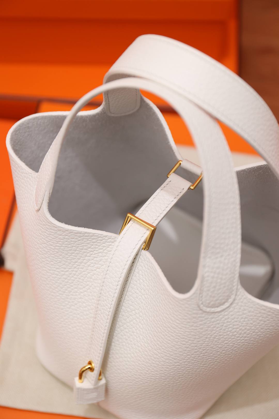 Shebag fully handmade Hermes Picotin 19 bag in white togo(Nov 2025 updated)-Best Quality designer Bag Review, and online shopping, designer bag ru Shebag fully handmade Hermes Picotin 19 bag in white togo(Nov 2025 updated)-Best Quality designer Bag Review, and online shopping, designer bag ru