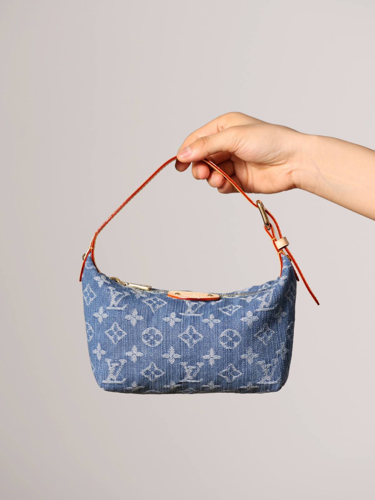 Shebag Super replica Louis Vuitton M82949 Hills pochette in Denim review(Nov 2025 updated)-Best Quality designer Bag Review, and online shopping, designer bag ru Shebag Super replica Louis Vuitton M82949 Hills pochette in Denim review(Nov 2025 updated)-Best Quality designer Bag Review, and online shopping, designer bag ru