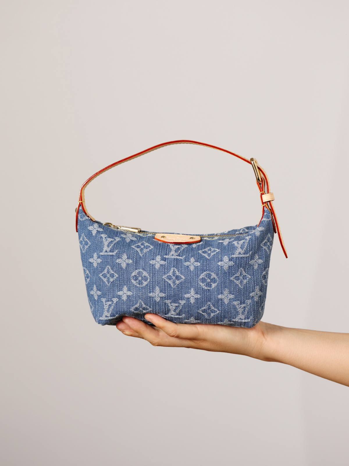 Shebag Super replica Louis Vuitton M82949 Hills pochette in Denim review(Nov 2025 updated)-Best Quality designer Bag Review, and online shopping, designer bag ru Shebag Super replica Louis Vuitton M82949 Hills pochette in Denim review(Nov 2025 updated)-Best Quality designer Bag Review, and online shopping, designer bag ru