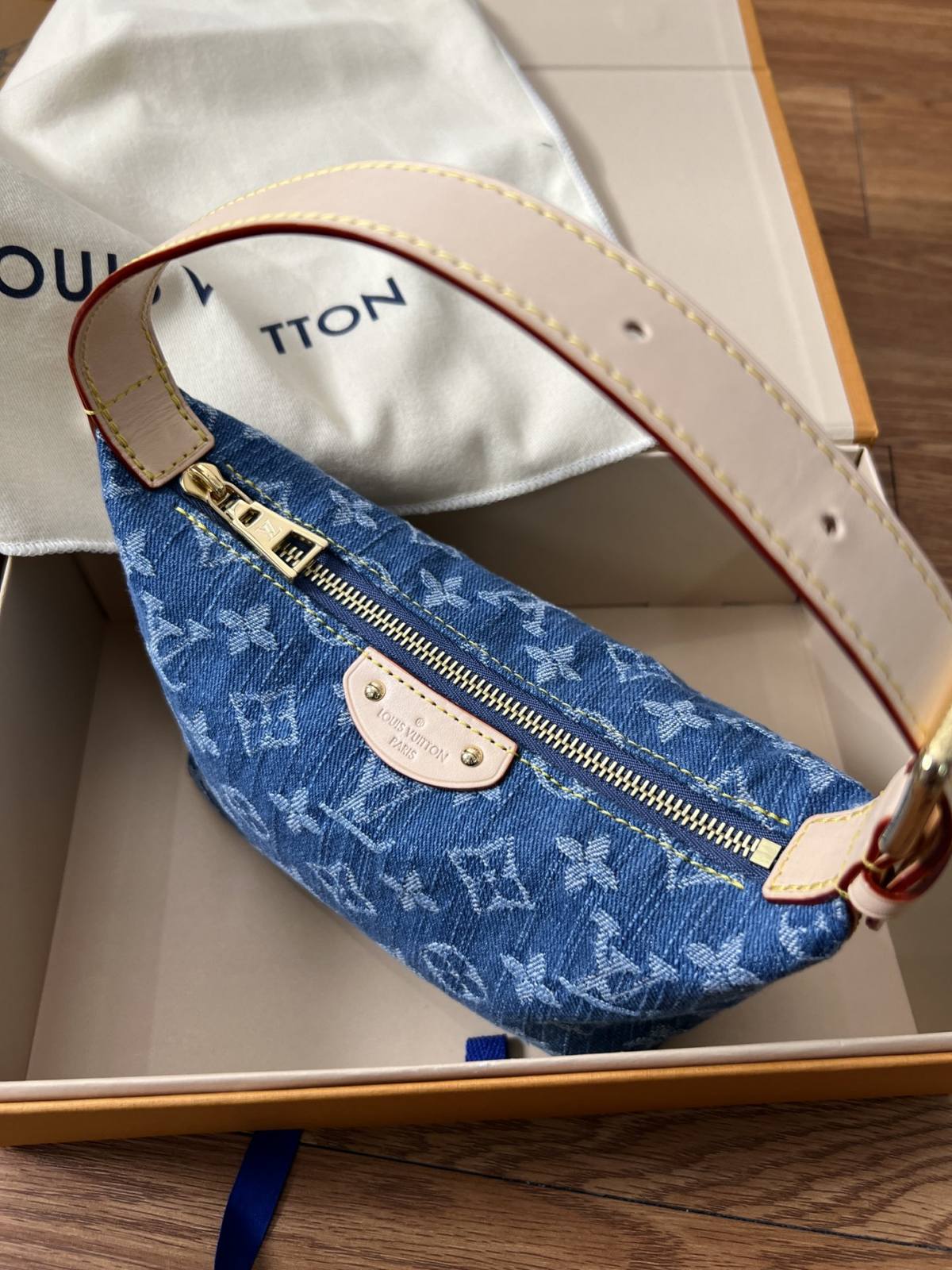 Shebag Super replica Louis Vuitton M82949 Hills pochette in Denim review(Nov 2025 updated)-Best Quality designer Bag Review, and online shopping, designer bag ru Shebag Super replica Louis Vuitton M82949 Hills pochette in Denim review(Nov 2025 updated)-Best Quality designer Bag Review, and online shopping, designer bag ru