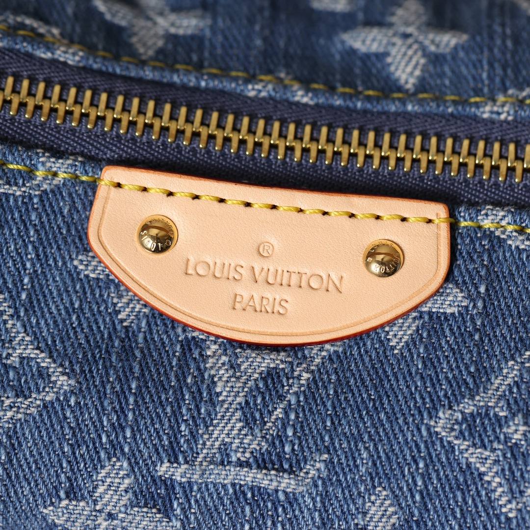 Shebag Super replica Louis Vuitton M82949 Hills pochette in Denim review(Nov 2025 updated)-Best Quality designer Bag Review, and online shopping, designer bag ru Shebag Super replica Louis Vuitton M82949 Hills pochette in Denim review(Nov 2025 updated)-Best Quality designer Bag Review, and online shopping, designer bag ru