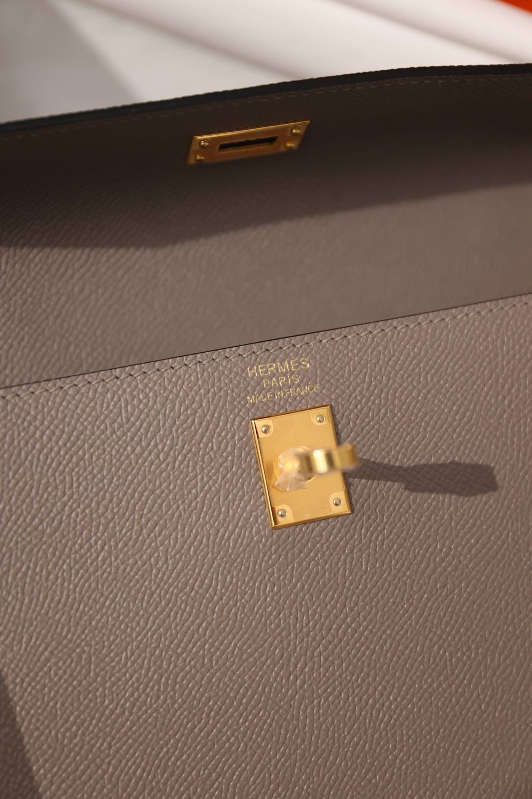Shebag fully handmade Hermes Kelly 25 bag in grey Epsom(Nov 2025 updated)-Best Quality designer Bag Review, and online shopping, designer bag ru Shebag fully handmade Hermes Kelly 25 bag in grey Epsom(Nov 2025 updated)-Best Quality designer Bag Review, and online shopping, designer bag ru