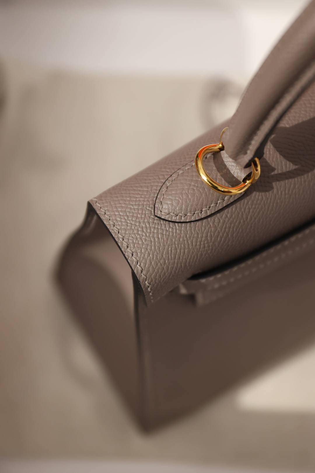 Shebag fully handmade Hermes Kelly 25 bag in grey Epsom(Nov 2025 updated)-Best Quality designer Bag Review, and online shopping, designer bag ru Shebag fully handmade Hermes Kelly 25 bag in grey Epsom(Nov 2025 updated)-Best Quality designer Bag Review, and online shopping, designer bag ru