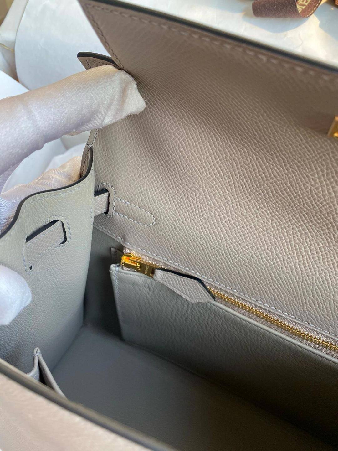 Shebag fully handmade Hermes Kelly 25 bag in grey Epsom(Nov 2025 updated)-Best Quality designer Bag Review, and online shopping, designer bag ru Shebag fully handmade Hermes Kelly 25 bag in grey Epsom(Nov 2025 updated)-Best Quality designer Bag Review, and online shopping, designer bag ru