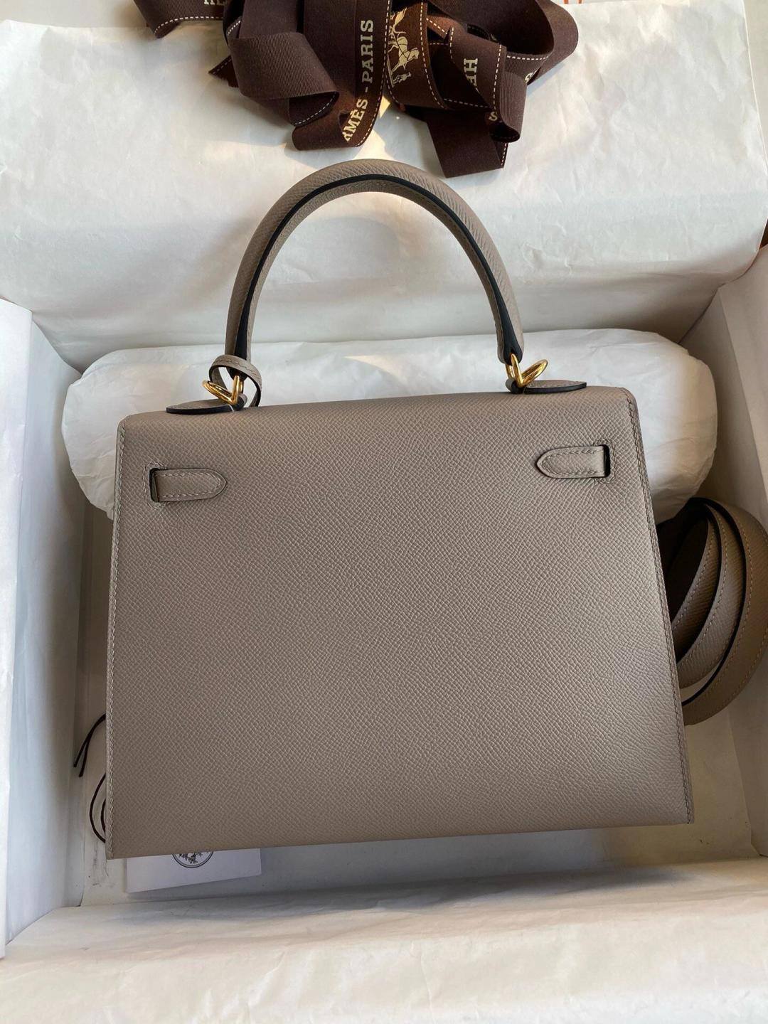 Shebag fully handmade Hermes Kelly 25 bag in grey Epsom(Nov 2025 updated)-Best Quality designer Bag Review, and online shopping, designer bag ru Shebag fully handmade Hermes Kelly 25 bag in grey Epsom(Nov 2025 updated)-Best Quality designer Bag Review, and online shopping, designer bag ru