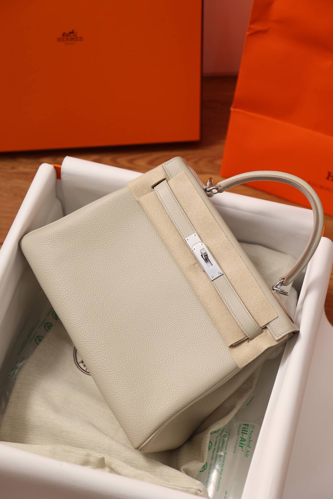 Shebag fully handmade Hermes Kelly 28 bag in white togo(Nov 2025 updated)-Best Quality designer Bag Review, and online shopping, designer bag ru