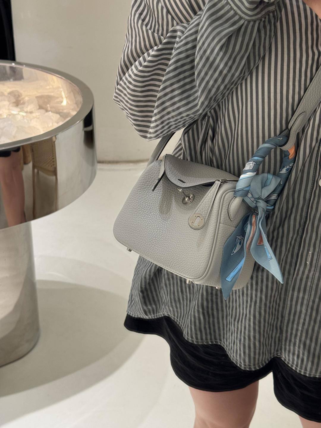 Shebag fully handmade Mini Lindy 19cm in light blue togo bag review(Dec 2025 updated)-Best Quality designer Bag Review, and online shopping, designer bag ru