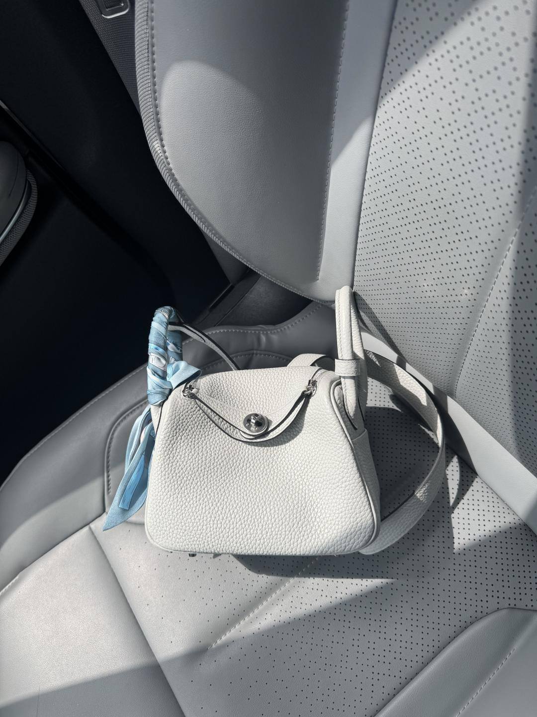 Shebag fully handmade Mini Lindy 19cm in light blue togo bag review(Dec 2025 updated)-Best Quality designer Bag Review, and online shopping, designer bag ru