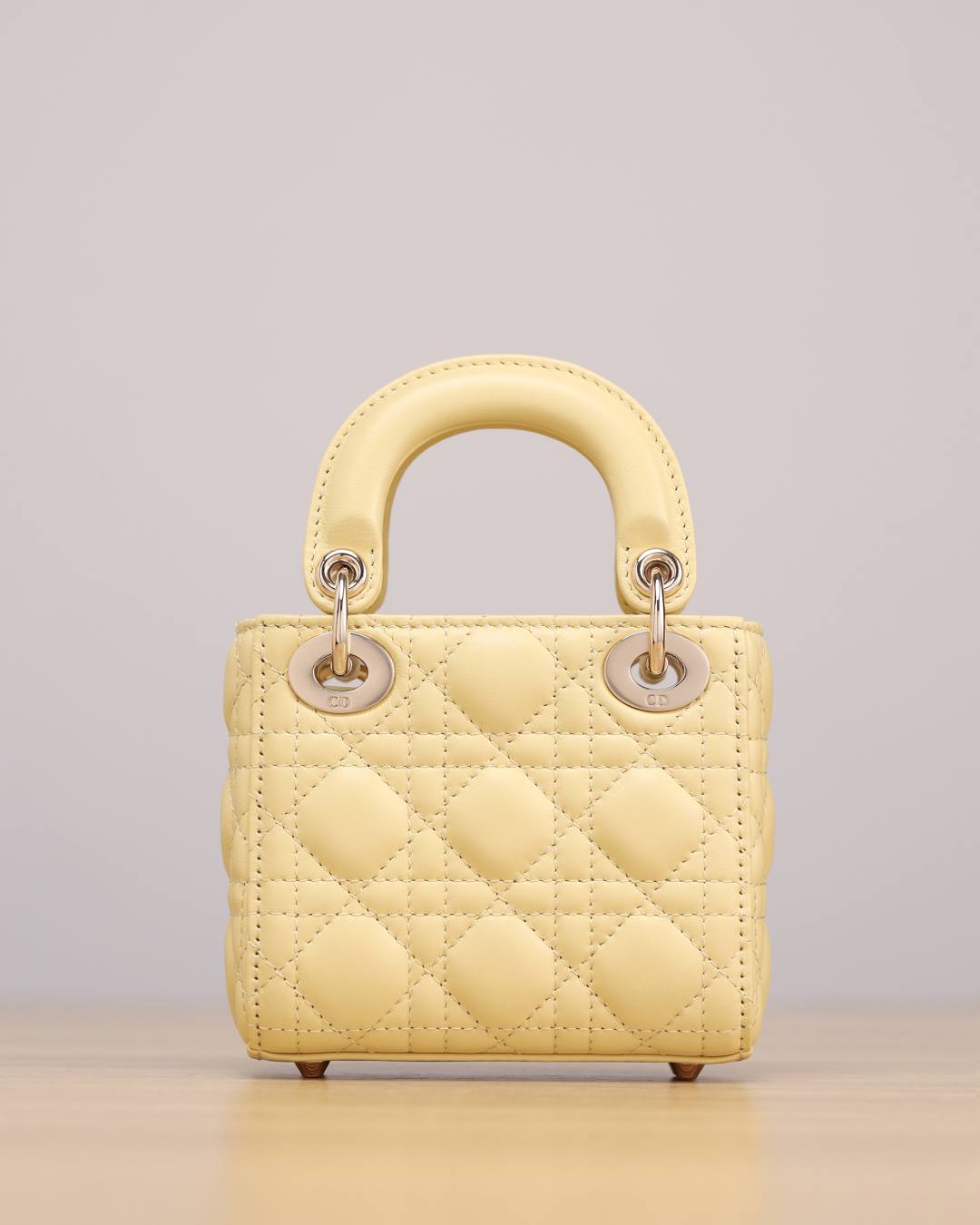 Shebag Super replica Lady Dior mini Yellow lambskin bag review(Dec 2025 updated))-Best Quality designer Bag Review, and online shopping, designer bag ru