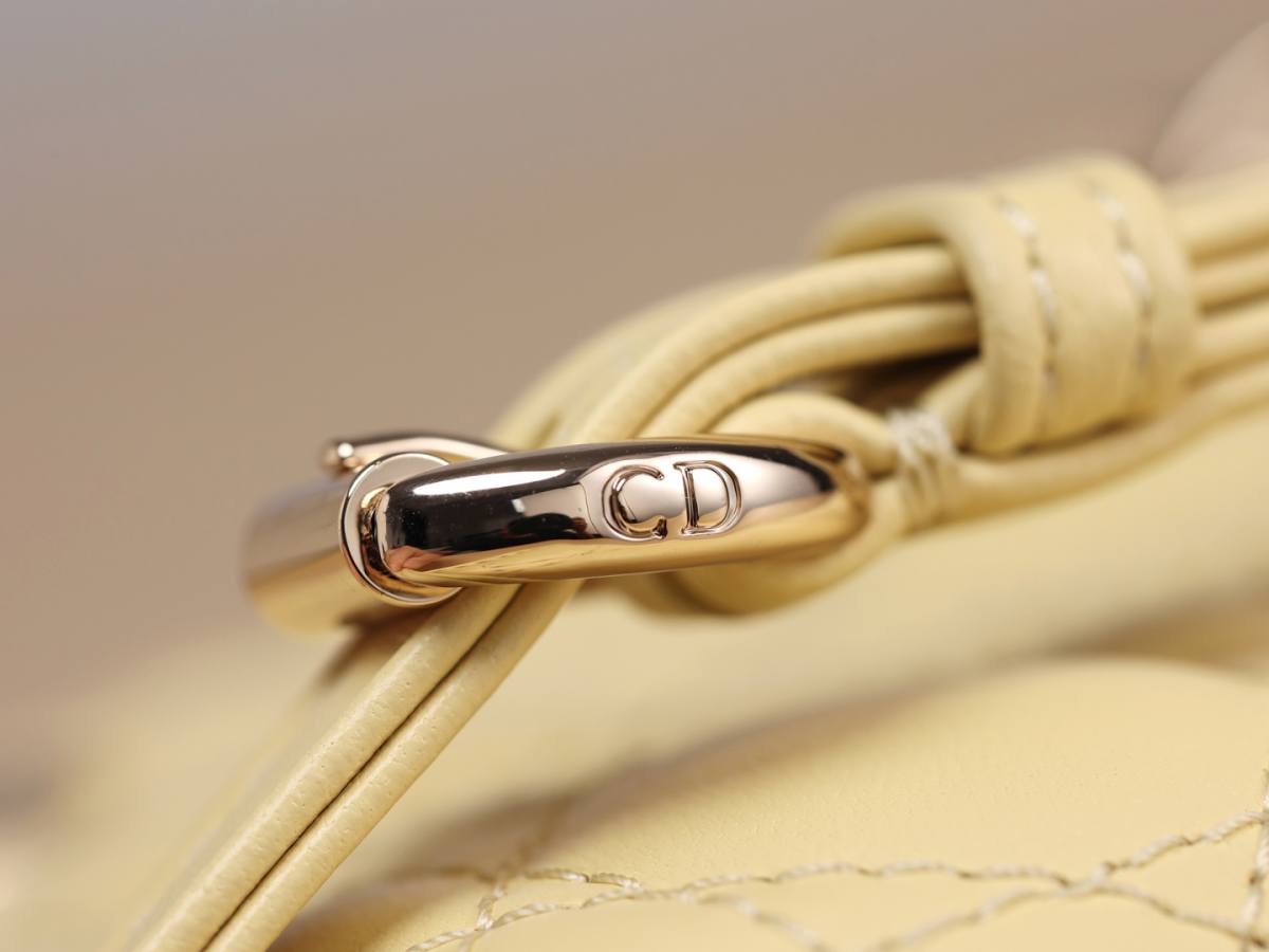 Shebag Super replica Lady Dior mini Yellow lambskin bag review(Dec 2025 updated))-Best Quality designer Bag Review, and online shopping, designer bag ru