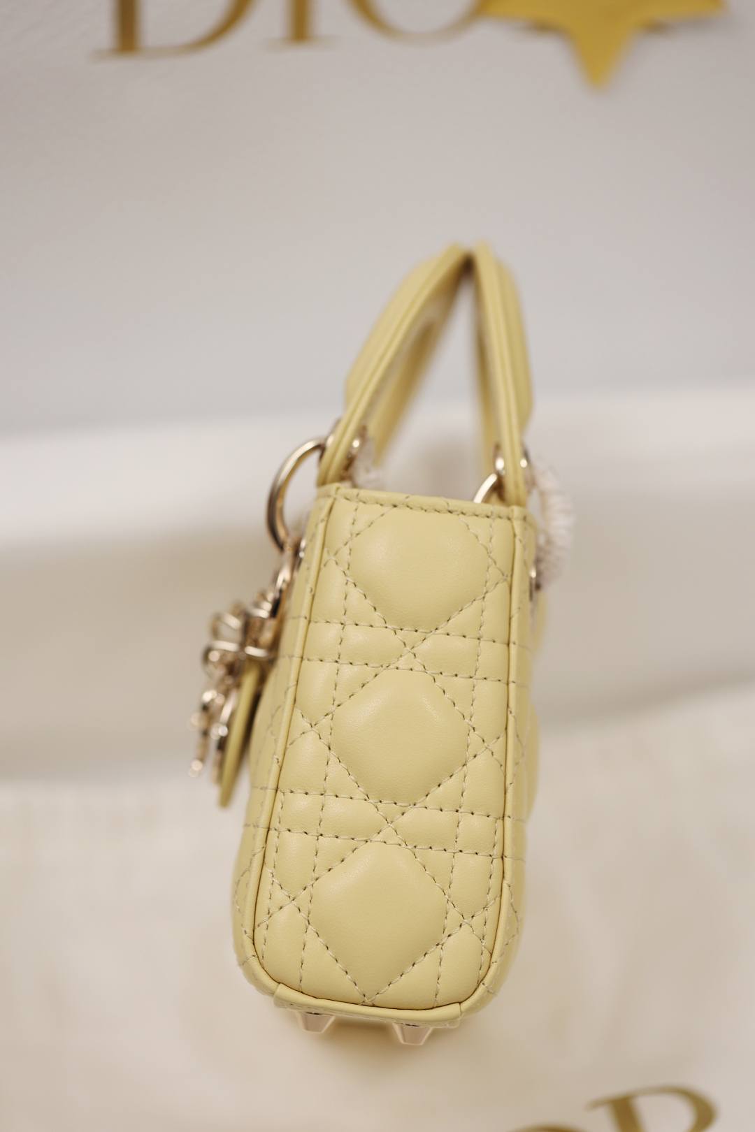 Shebag Super replica Lady Dior mini Yellow lambskin bag review(Dec 2025 updated))-Best Quality designer Bag Review, and online shopping, designer bag ru