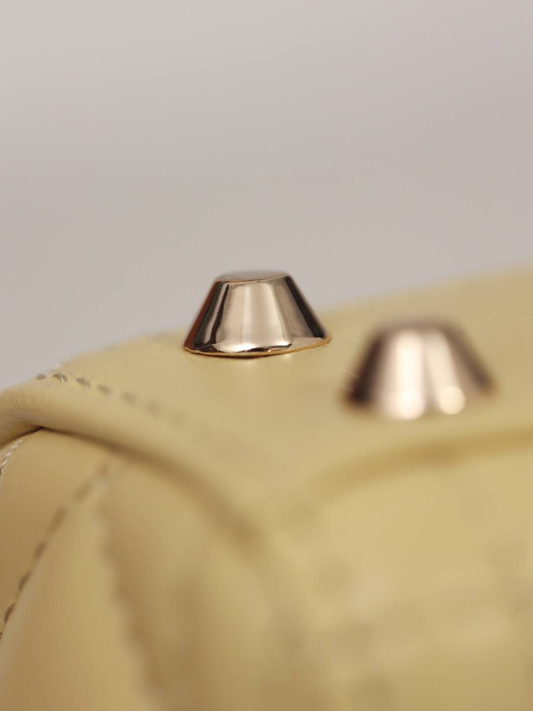Shebag Super replica Lady Dior mini Yellow lambskin bag review(Dec 2025 updated))-Best Quality designer Bag Review, and online shopping, designer bag ru