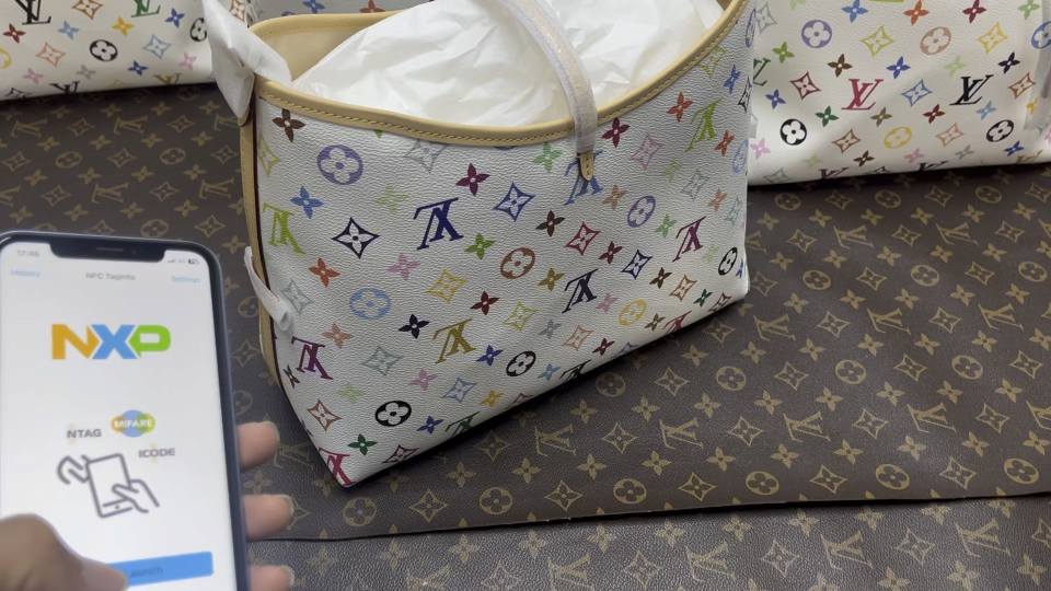 Shebag Super replica Louis Vuitton Carryall in White bag(Dec 2025 updated)-Best Quality designer Bag Review, and online shopping, designer bag ru