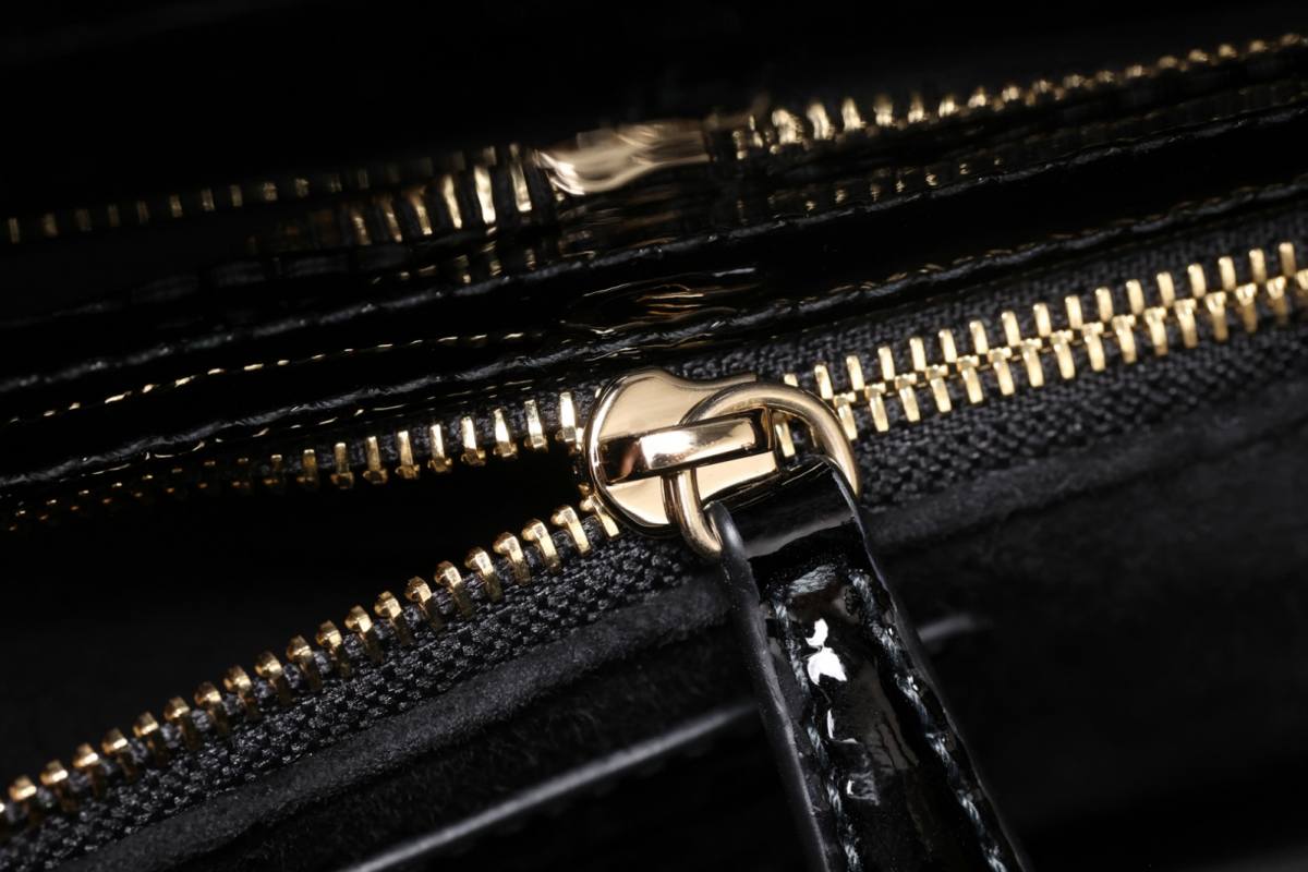 Shebag super replica Lady Dior in Patent black bag review(Dec 2025 updated)-Best Quality designer Bag Review, and online shopping, designer bag ru