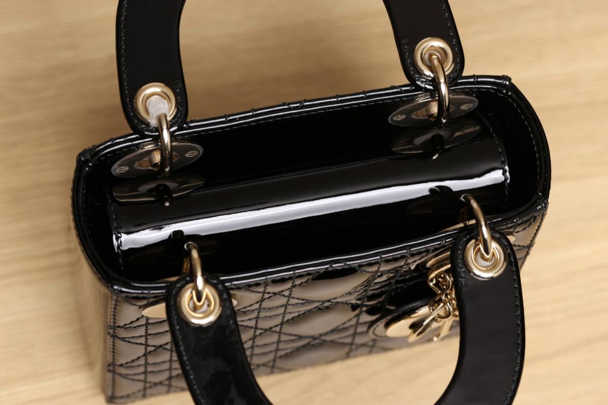 Shebag super replica Lady Dior in Patent black bag review(Dec 2025 updated)-Best Quality designer Bag Review, and online shopping, designer bag ru