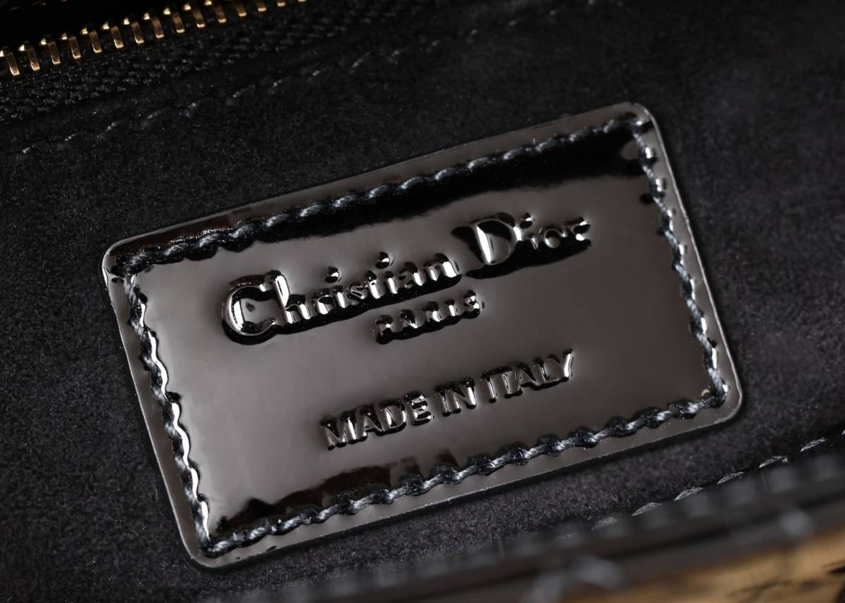 Shebag super replica Lady Dior in Patent black bag review(Dec 2025 updated)-Best Quality designer Bag Review, and online shopping, designer bag ru