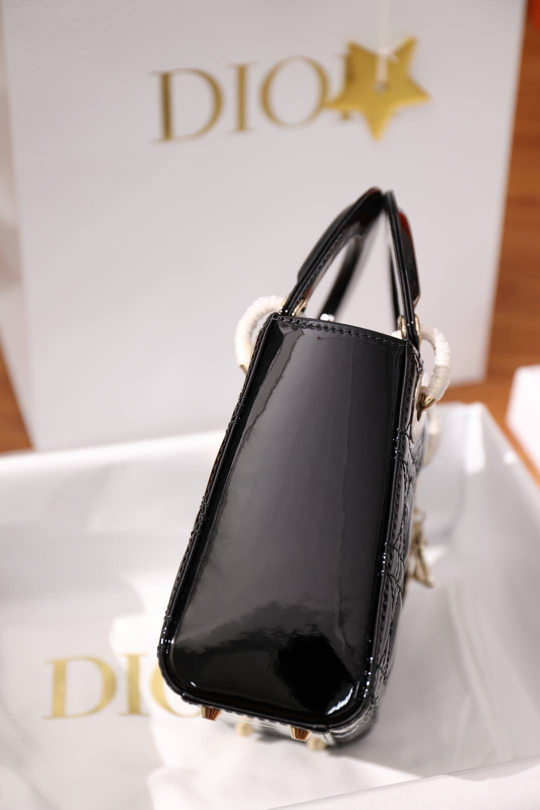 Shebag super replica Lady Dior in Patent black bag review(Dec 2025 updated)-Best Quality designer Bag Review, and online shopping, designer bag ru