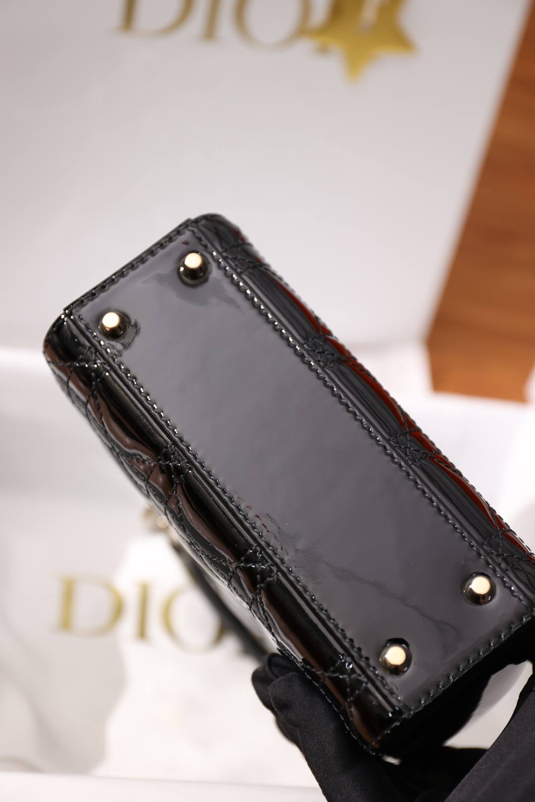 Shebag super replica Lady Dior in Patent black bag review(Dec 2025 updated)-Best Quality designer Bag Review, and online shopping, designer bag ru