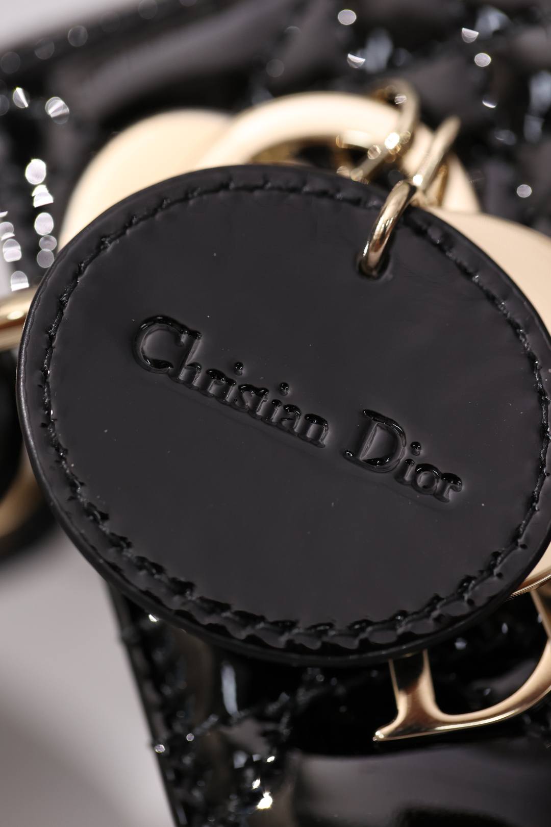Shebag super replica Lady Dior in Patent black bag review(Dec 2025 updated)-Best Quality designer Bag Review, and online shopping, designer bag ru