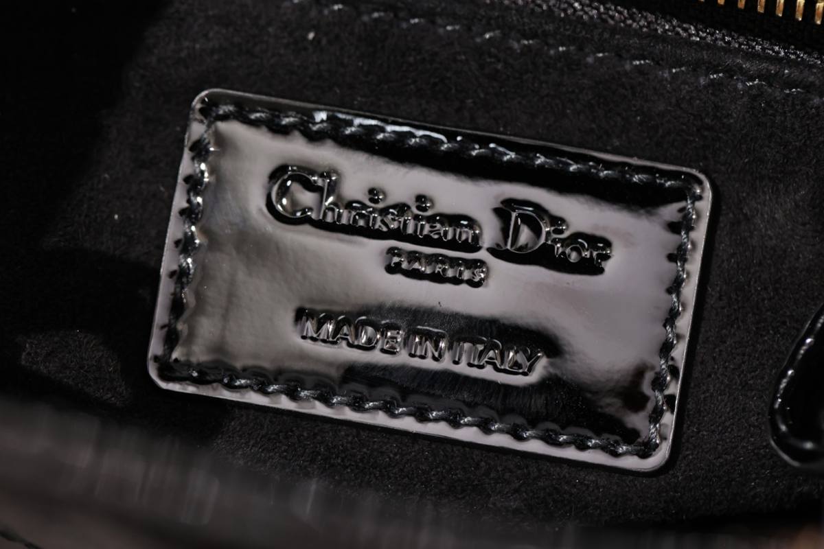 Shebag super replica Lady Dior in Patent black bag review(Dec 2025 updated)-Best Quality designer Bag Review, and online shopping, designer bag ru