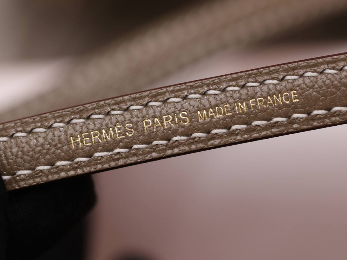 Shebag handmade Hermes Bolide 19 in grey bag review(Jan 2026 updated)-Best Quality designer Bag Review, and online shopping, designer bag ru Shebag handmade Hermes Bolide 19 in grey bag review(Jan 2026 updated)-Best Quality designer Bag Review, and online shopping, designer bag ru