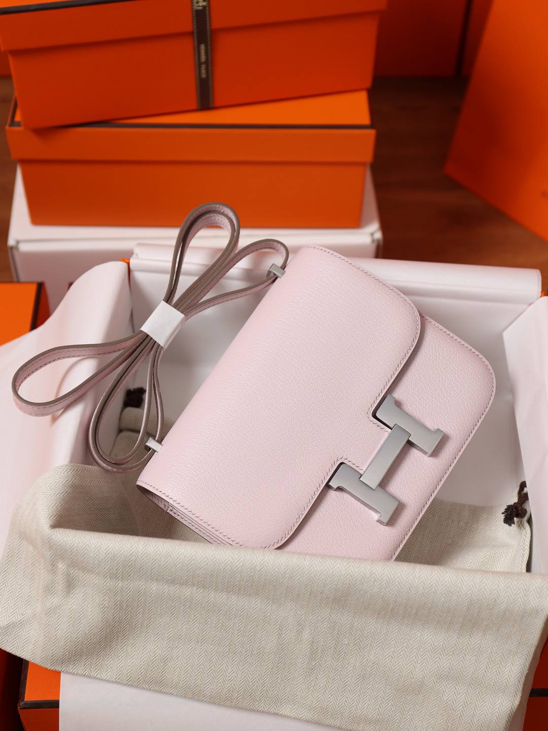 Shebag handmade Hermes Constance 19 Chèvre goatskin Rose Sakura Mauve bag review(Jan 2026 updated)-Best Quality designer Bag Review, and online shopping, designer bag ru