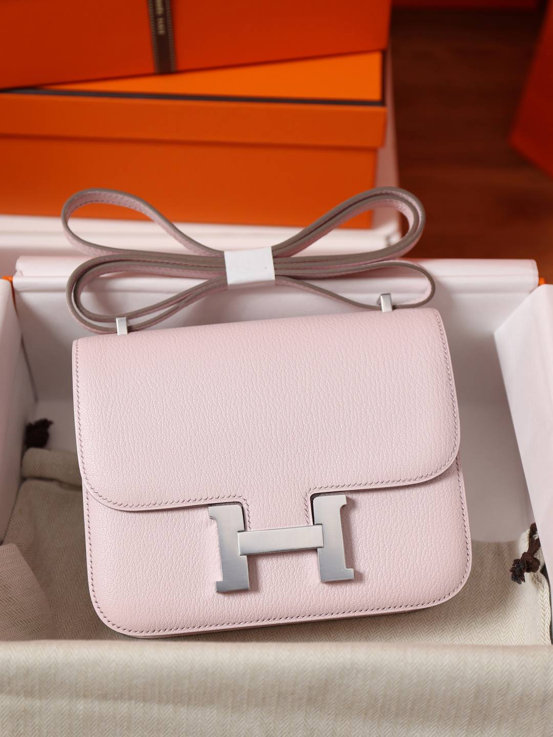 Shebag handmade Hermes Constance 19 Chèvre goatskin Rose Sakura Mauve bag review(Jan 2026 updated)-Best Quality designer Bag Review, and online shopping, designer bag ru