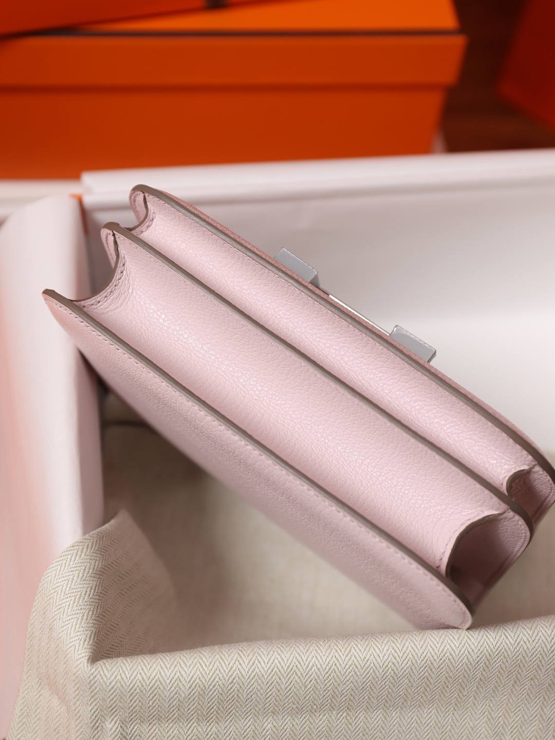 Shebag handmade Hermes Constance 19 Chèvre goatskin Rose Sakura Mauve bag review(Jan 2026 updated)-Best Quality designer Bag Review, and online shopping, designer bag ru
