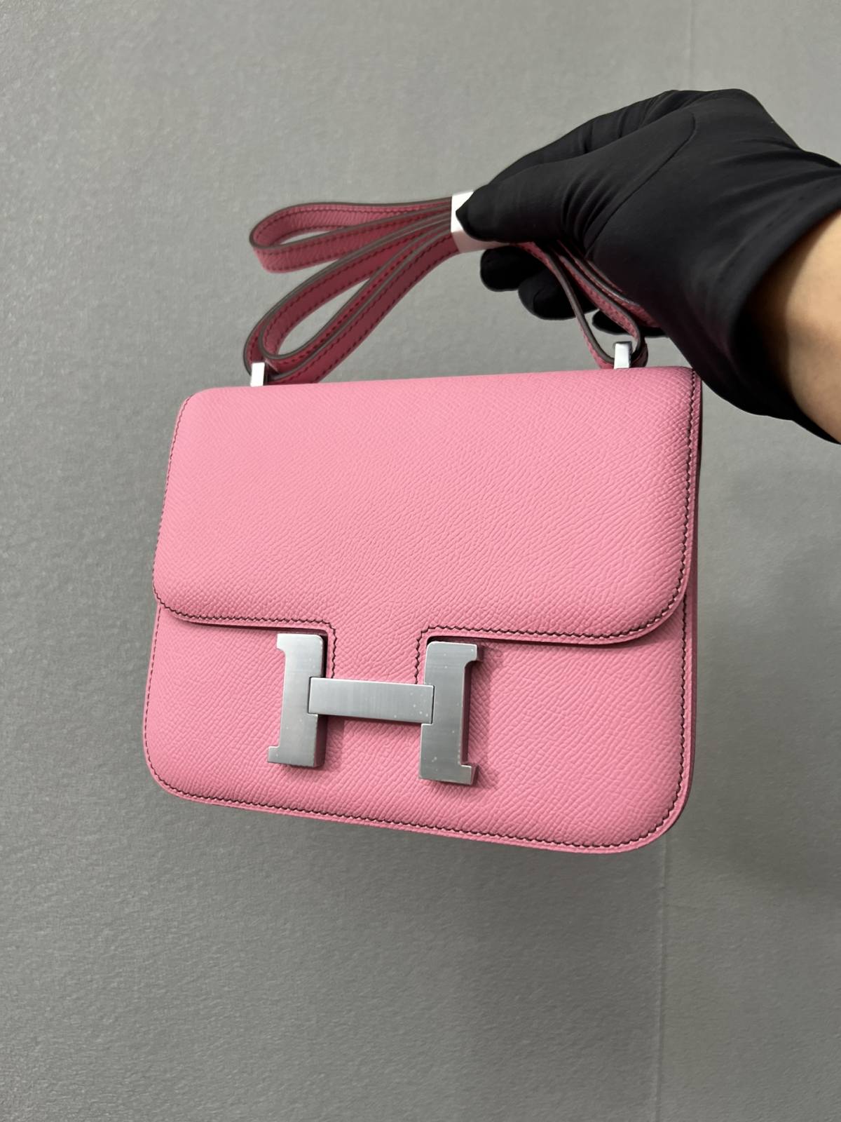Shebag top replica handmade Hermes Constance 19 bag pink Epsom leather(Jan 2026 updated)-Best Quality designer Bag Review, and online shopping, designer bag ru