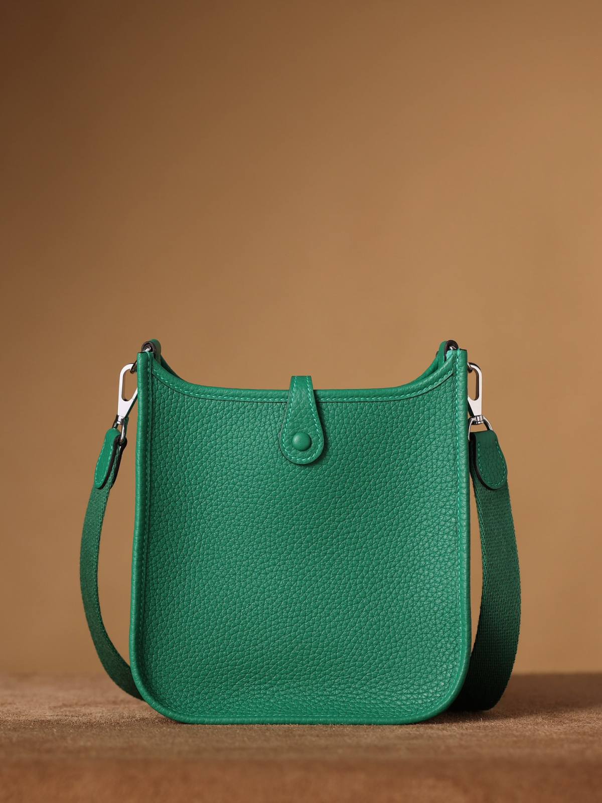 Shebag handmade Hermes Evelyne 19 new green color (Feb 2026 updated)-Best Quality designer Bag Review, and online shopping, designer bag ru Shebag handmade Hermes Evelyne 19 new green color (Feb 2026 updated)-Best Quality designer Bag Review, and online shopping, designer bag ru