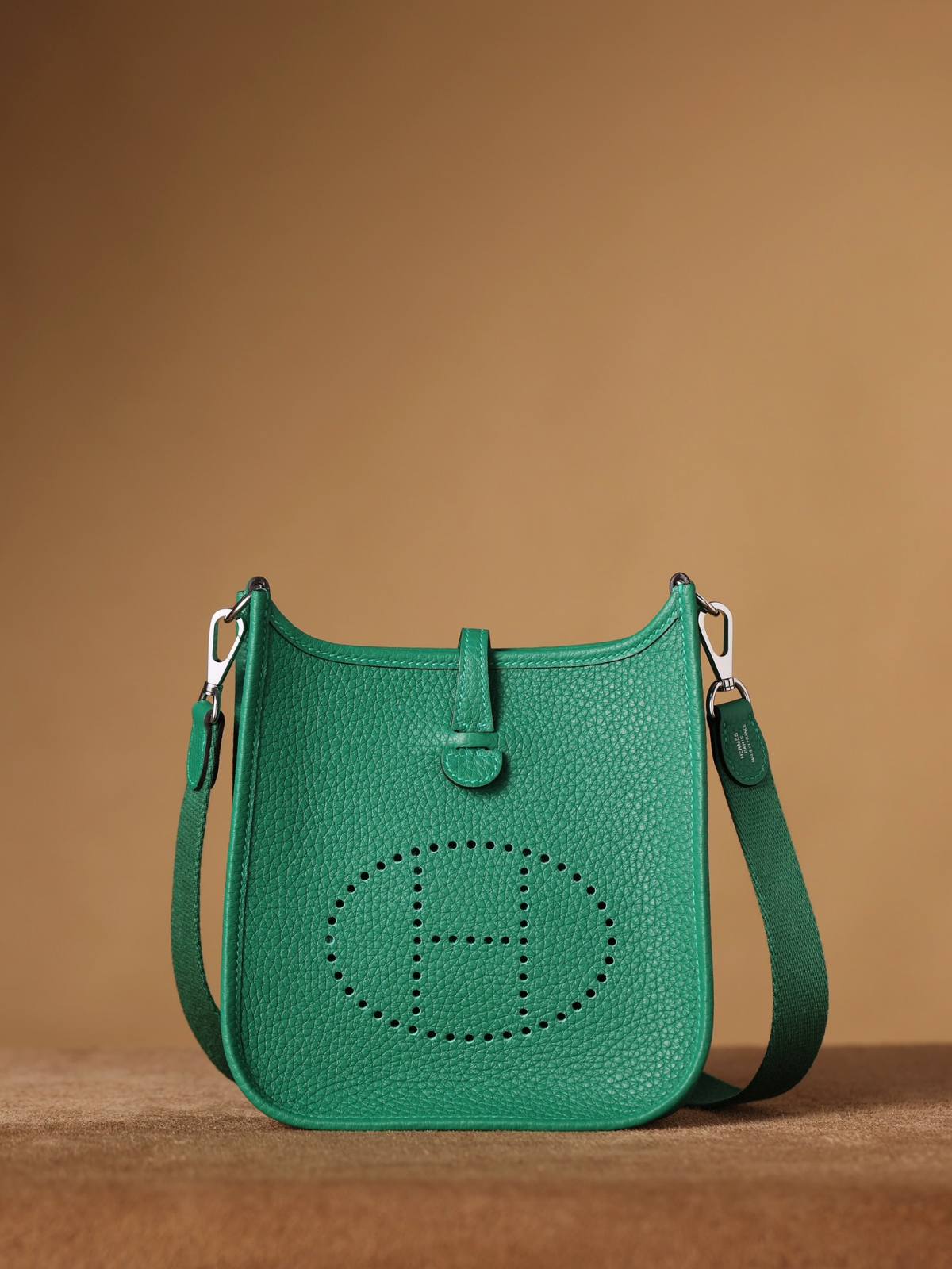 Shebag handmade Hermes Evelyne 19 new green color (Feb 2026 updated)-Best Quality designer Bag Review, and online shopping, designer bag ru Shebag handmade Hermes Evelyne 19 new green color (Feb 2026 updated)-Best Quality designer Bag Review, and online shopping, designer bag ru