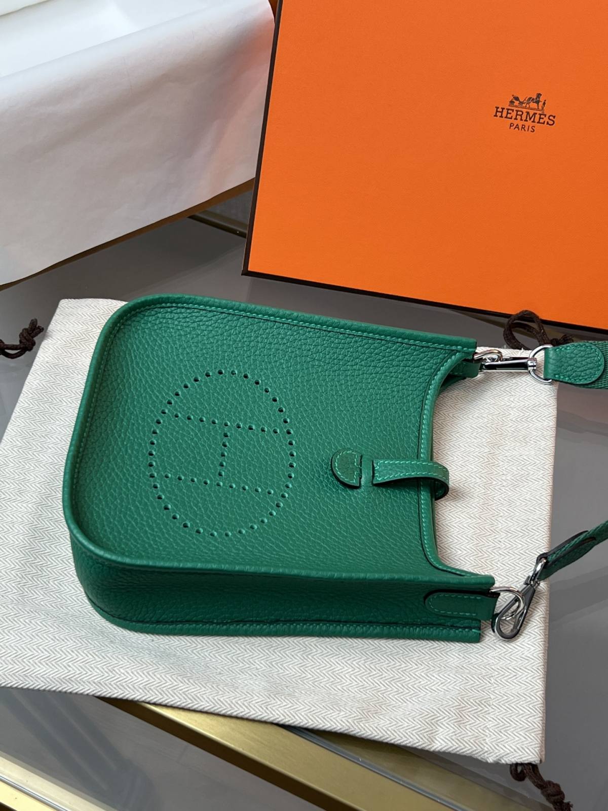 Shebag handmade Hermes Evelyne 19 new green color (Feb 2026 updated)-Best Quality designer Bag Review, and online shopping, designer bag ru Shebag handmade Hermes Evelyne 19 new green color (Feb 2026 updated)-Best Quality designer Bag Review, and online shopping, designer bag ru