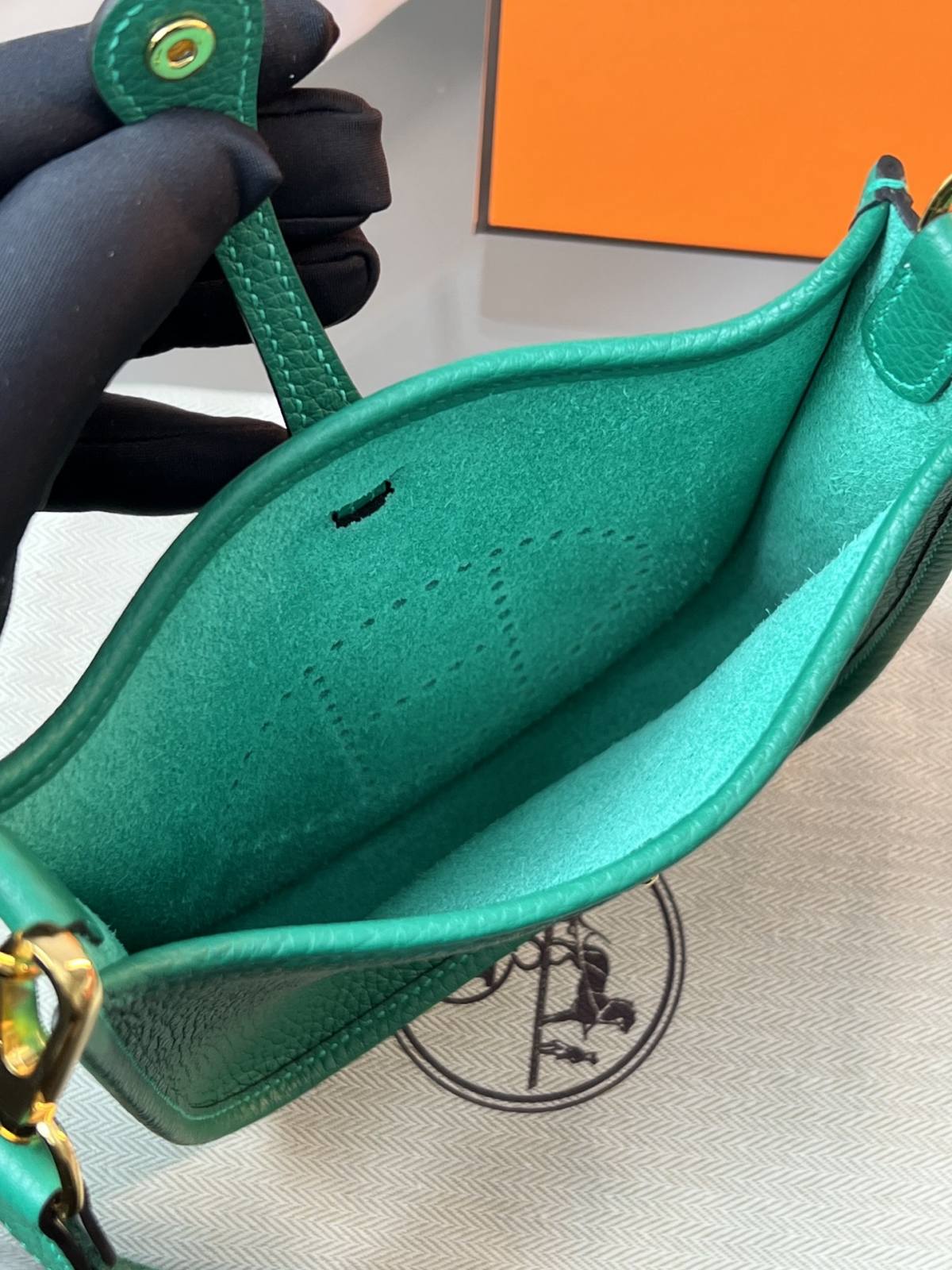 Shebag handmade Hermes Evelyne 19 new green color (Feb 2026 updated)-Best Quality designer Bag Review, and online shopping, designer bag ru Shebag handmade Hermes Evelyne 19 new green color (Feb 2026 updated)-Best Quality designer Bag Review, and online shopping, designer bag ru