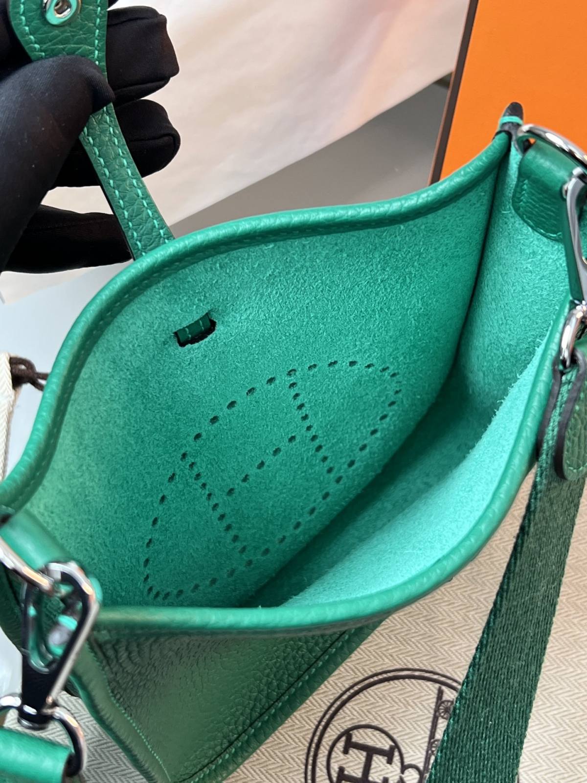 Shebag handmade Hermes Evelyne 19 new green color (Feb 2026 updated)-Best Quality designer Bag Review, and online shopping, designer bag ru Shebag handmade Hermes Evelyne 19 new green color (Feb 2026 updated)-Best Quality designer Bag Review, and online shopping, designer bag ru