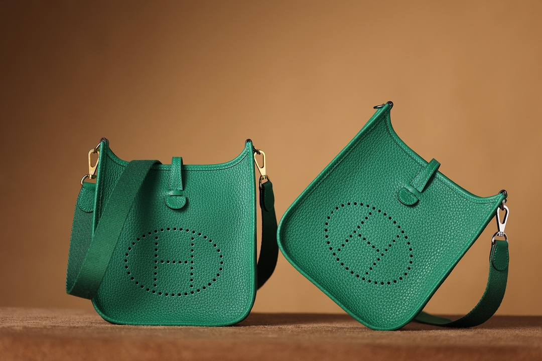 Shebag handmade Hermes Evelyne 19 new green color (Feb 2026 updated)-Best Quality designer Bag Review, and online shopping, designer bag ru Shebag handmade Hermes Evelyne 19 new green color (Feb 2026 updated)-Best Quality designer Bag Review, and online shopping, designer bag ru