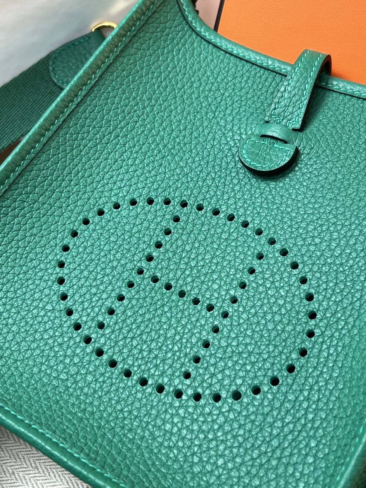 Shebag handmade Hermes Evelyne 19 new green color (Feb 2026 updated)-Best Quality designer Bag Review, and online shopping, designer bag ru Shebag handmade Hermes Evelyne 19 new green color (Feb 2026 updated)-Best Quality designer Bag Review, and online shopping, designer bag ru