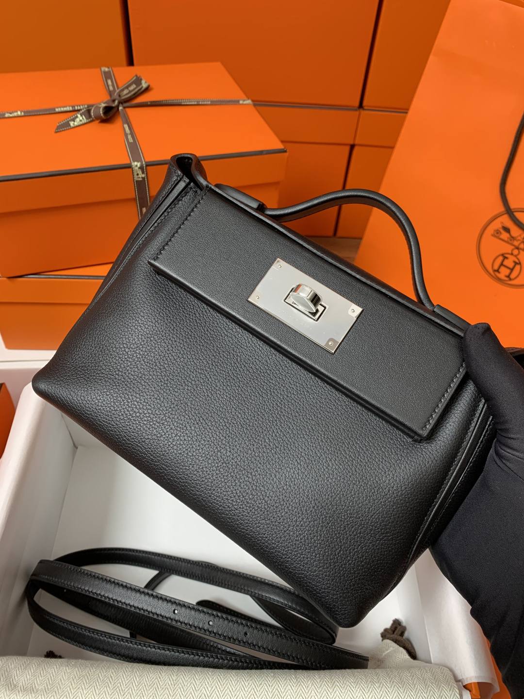 Shebag handmade Hermes 2424 new black bag review(Feb 2026 updated)-Best Quality designer Bag Review, and online shopping, designer bag ru Shebag handmade Hermes 2424 new black bag review(Feb 2026 updated)-Best Quality designer Bag Review, and online shopping, designer bag ru