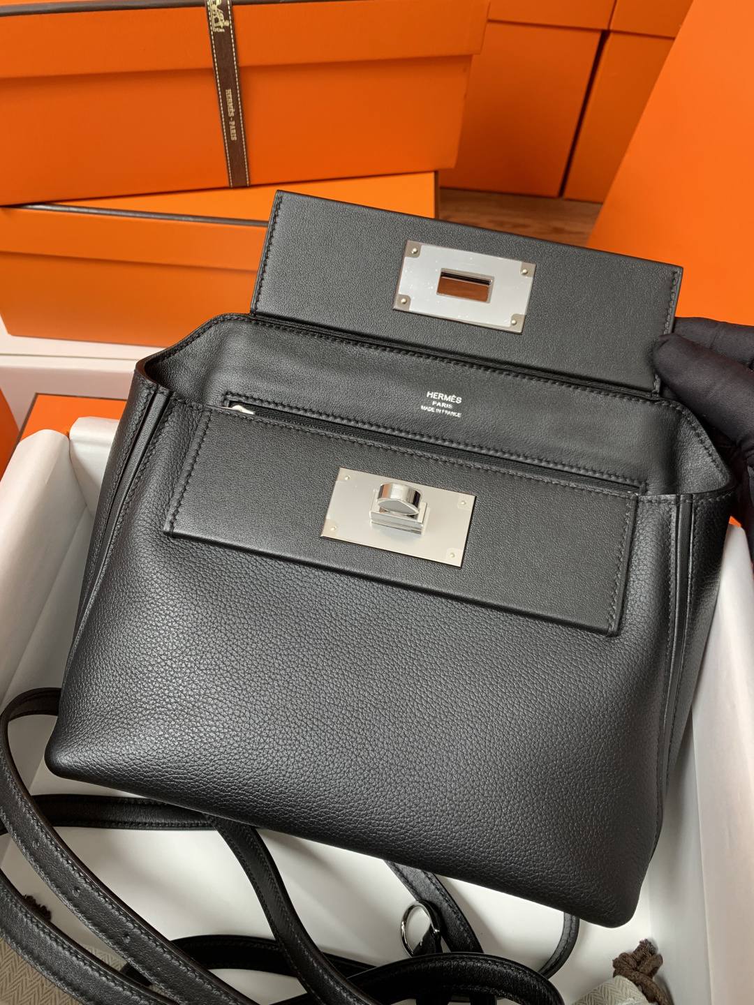 Shebag handmade Hermes 2424 new black bag review(Feb 2026 updated)-Best Quality designer Bag Review, and online shopping, designer bag ru Shebag handmade Hermes 2424 new black bag review(Feb 2026 updated)-Best Quality designer Bag Review, and online shopping, designer bag ru