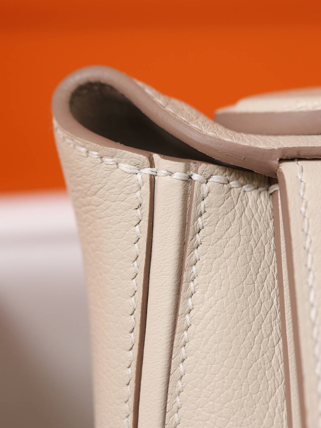 Shebag hand made Hermes 2424 bag in white leather review(Feb 2026 updated)-Best Quality designer Bag Review, and online shopping, designer bag ru Shebag hand made Hermes 2424 bag in white leather review(Feb 2026 updated)-Best Quality designer Bag Review, and online shopping, designer bag ru