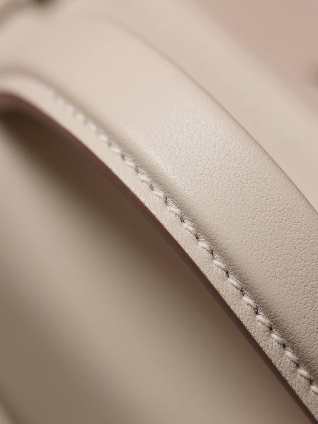 Shebag hand made Hermes 2424 bag in white leather review(Feb 2026 updated)-Best Quality designer Bag Review, and online shopping, designer bag ru Shebag hand made Hermes 2424 bag in white leather review(Feb 2026 updated)-Best Quality designer Bag Review, and online shopping, designer bag ru