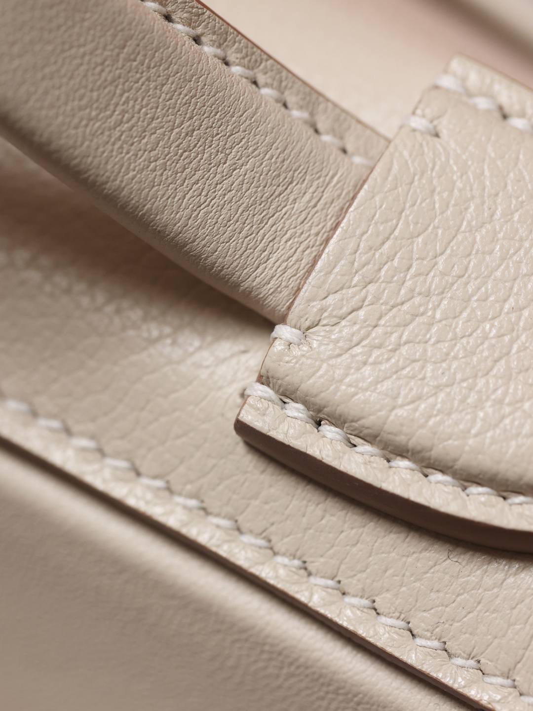 Shebag hand made Hermes 2424 bag in white leather review(Feb 2026 updated)-Best Quality designer Bag Review, and online shopping, designer bag ru Shebag hand made Hermes 2424 bag in white leather review(Feb 2026 updated)-Best Quality designer Bag Review, and online shopping, designer bag ru