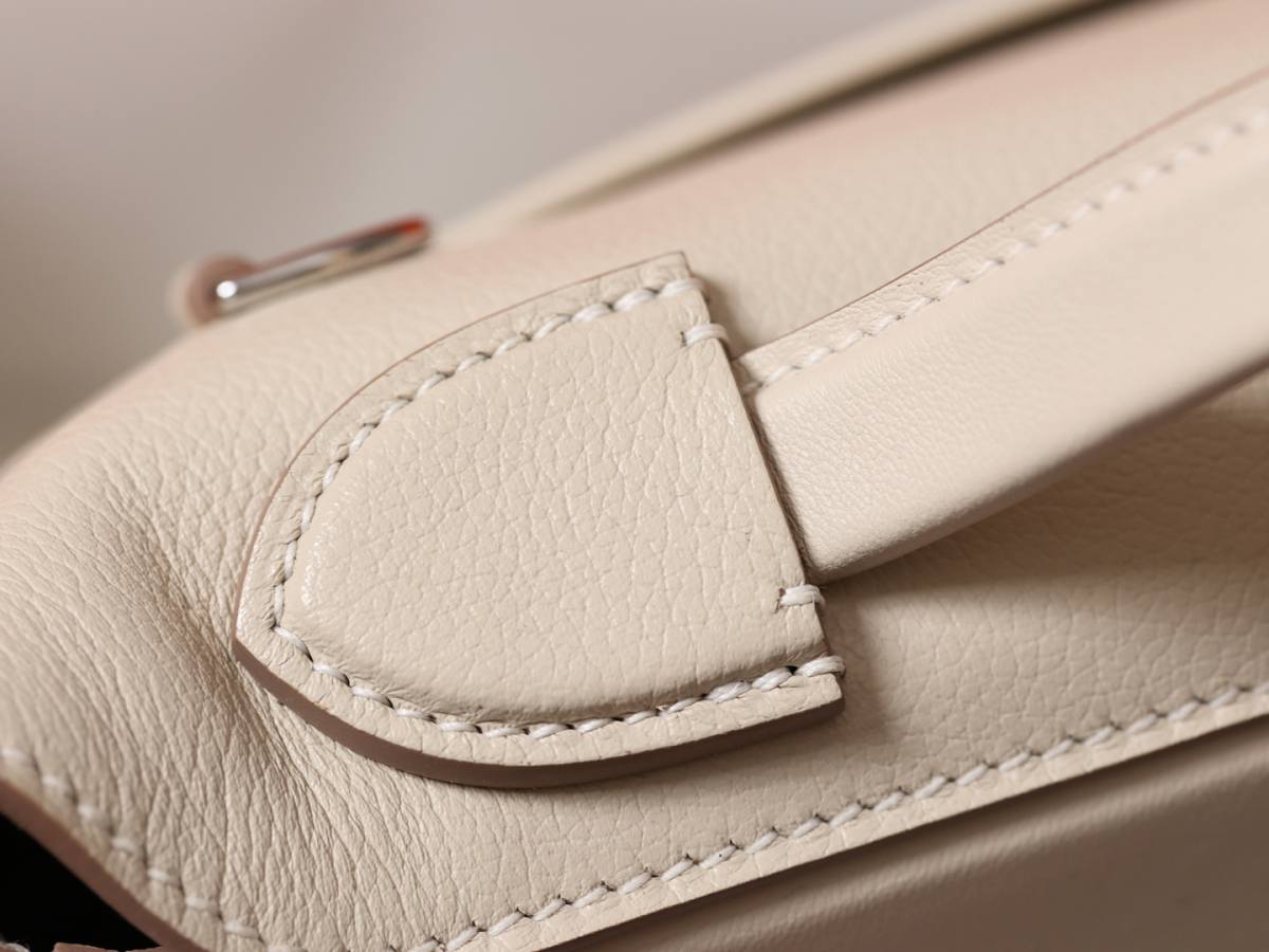 Shebag hand made Hermes 2424 bag in white leather review(Feb 2026 updated)-Best Quality designer Bag Review, and online shopping, designer bag ru Shebag hand made Hermes 2424 bag in white leather review(Feb 2026 updated)-Best Quality designer Bag Review, and online shopping, designer bag ru