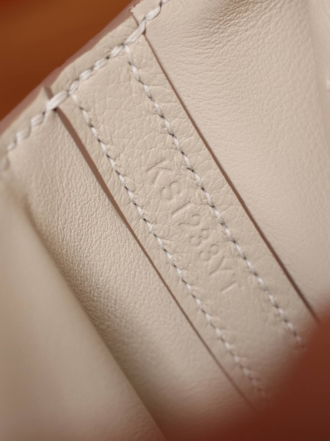 Shebag hand made Hermes 2424 bag in white leather review(Feb 2026 updated)-Best Quality designer Bag Review, and online shopping, designer bag ru Shebag hand made Hermes 2424 bag in white leather review(Feb 2026 updated)-Best Quality designer Bag Review, and online shopping, designer bag ru