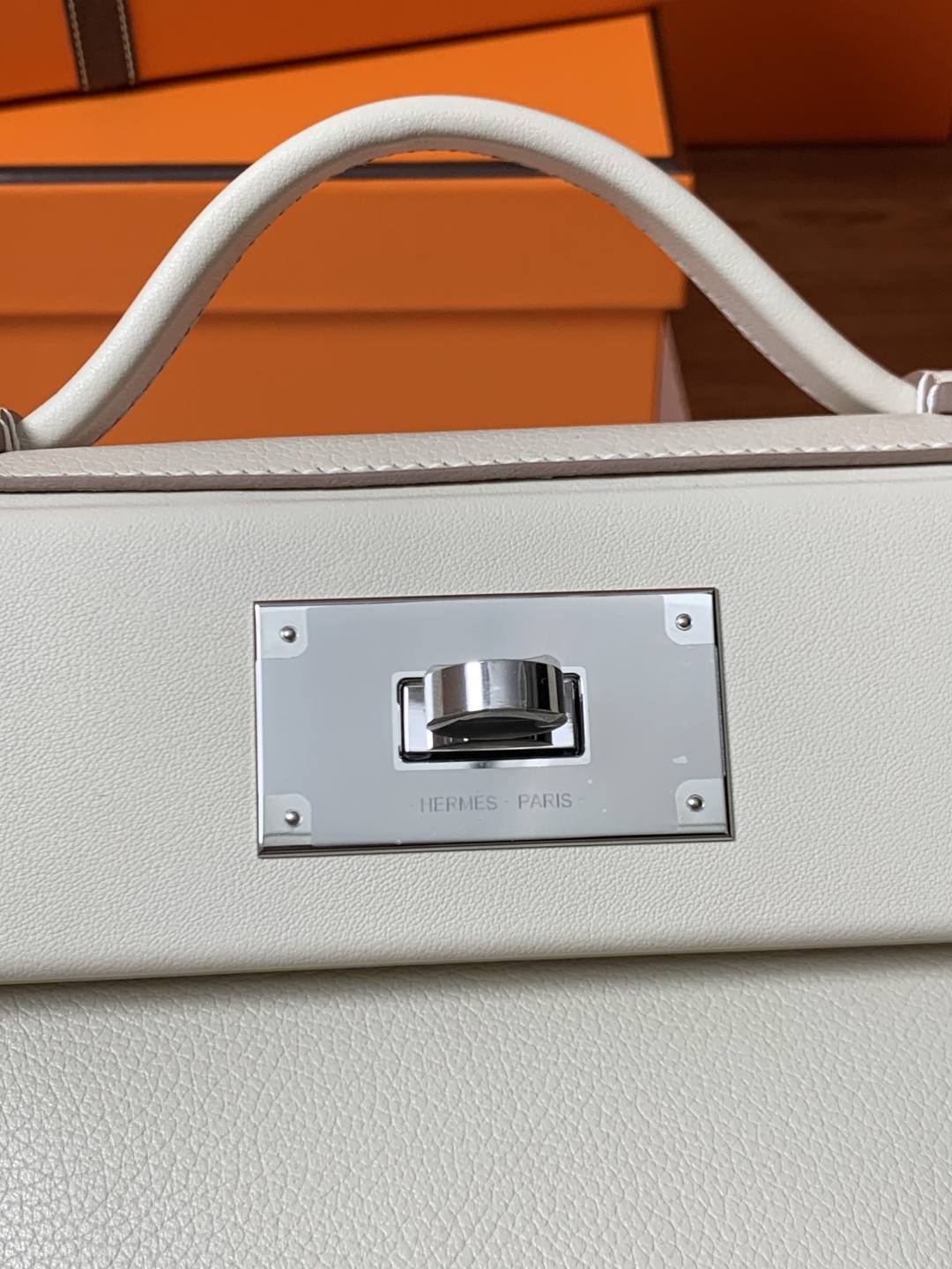 Shebag hand made Hermes 2424 bag in white leather review(Feb 2026 updated)-Best Quality designer Bag Review, and online shopping, designer bag ru Shebag hand made Hermes 2424 bag in white leather review(Feb 2026 updated)-Best Quality designer Bag Review, and online shopping, designer bag ru