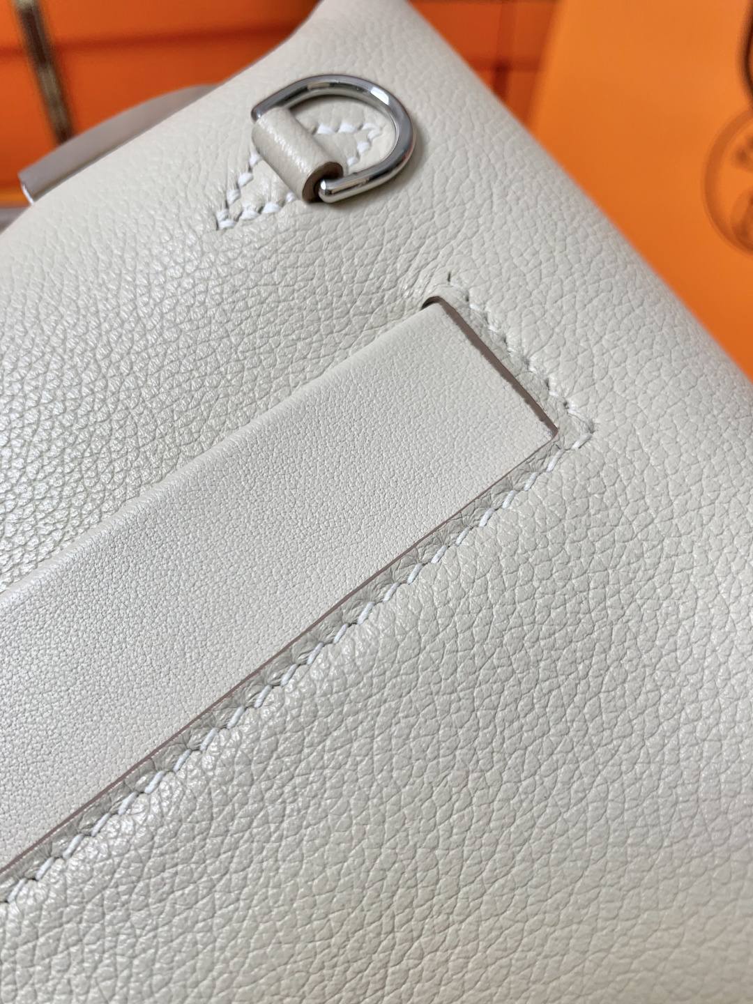 Shebag hand made Hermes 2424 bag in white leather review(Feb 2026 updated)-Best Quality designer Bag Review, and online shopping, designer bag ru Shebag hand made Hermes 2424 bag in white leather review(Feb 2026 updated)-Best Quality designer Bag Review, and online shopping, designer bag ru