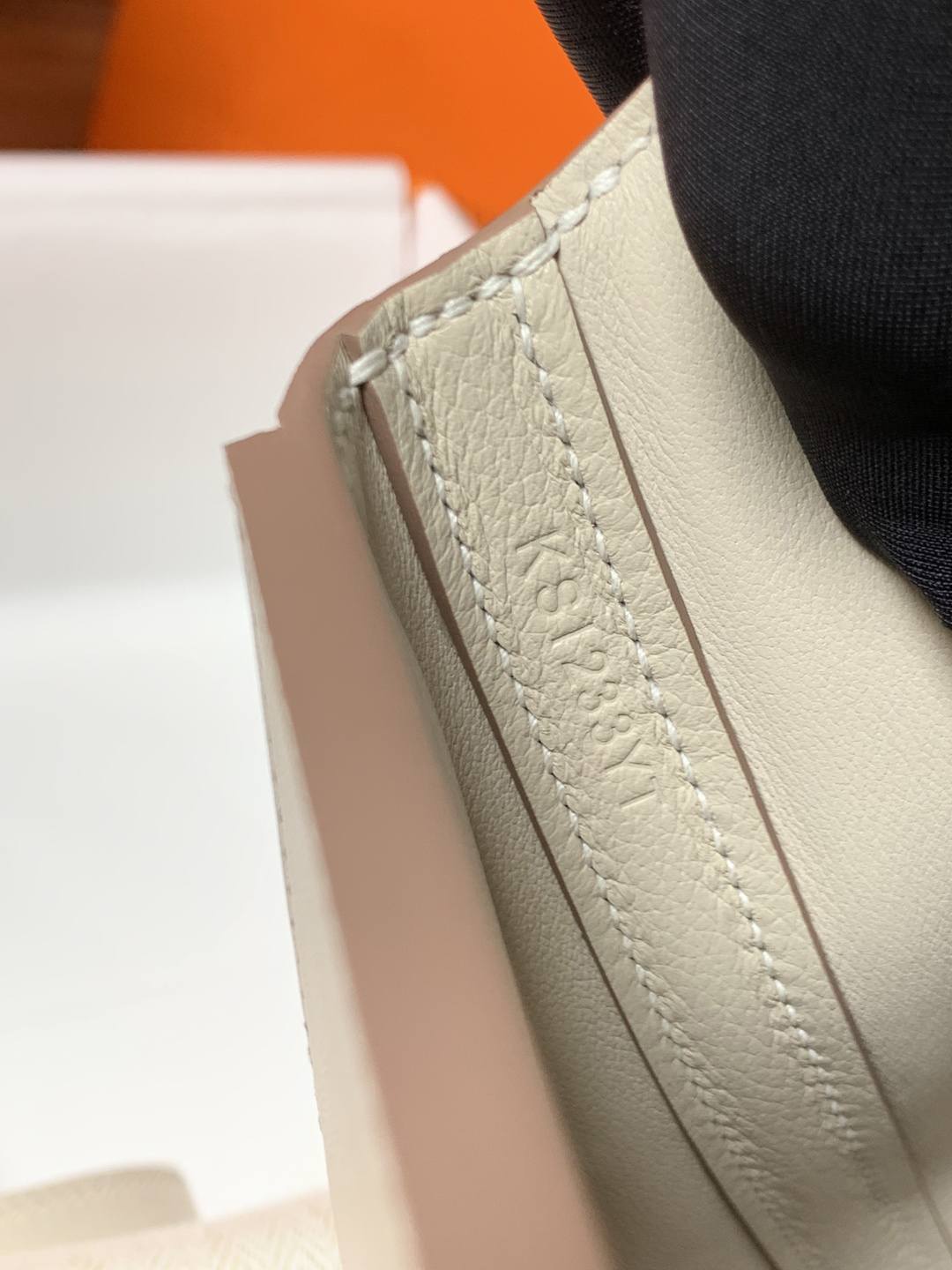 Shebag hand made Hermes 2424 bag in white leather review(Feb 2026 updated)-Best Quality designer Bag Review, and online shopping, designer bag ru Shebag hand made Hermes 2424 bag in white leather review(Feb 2026 updated)-Best Quality designer Bag Review, and online shopping, designer bag ru