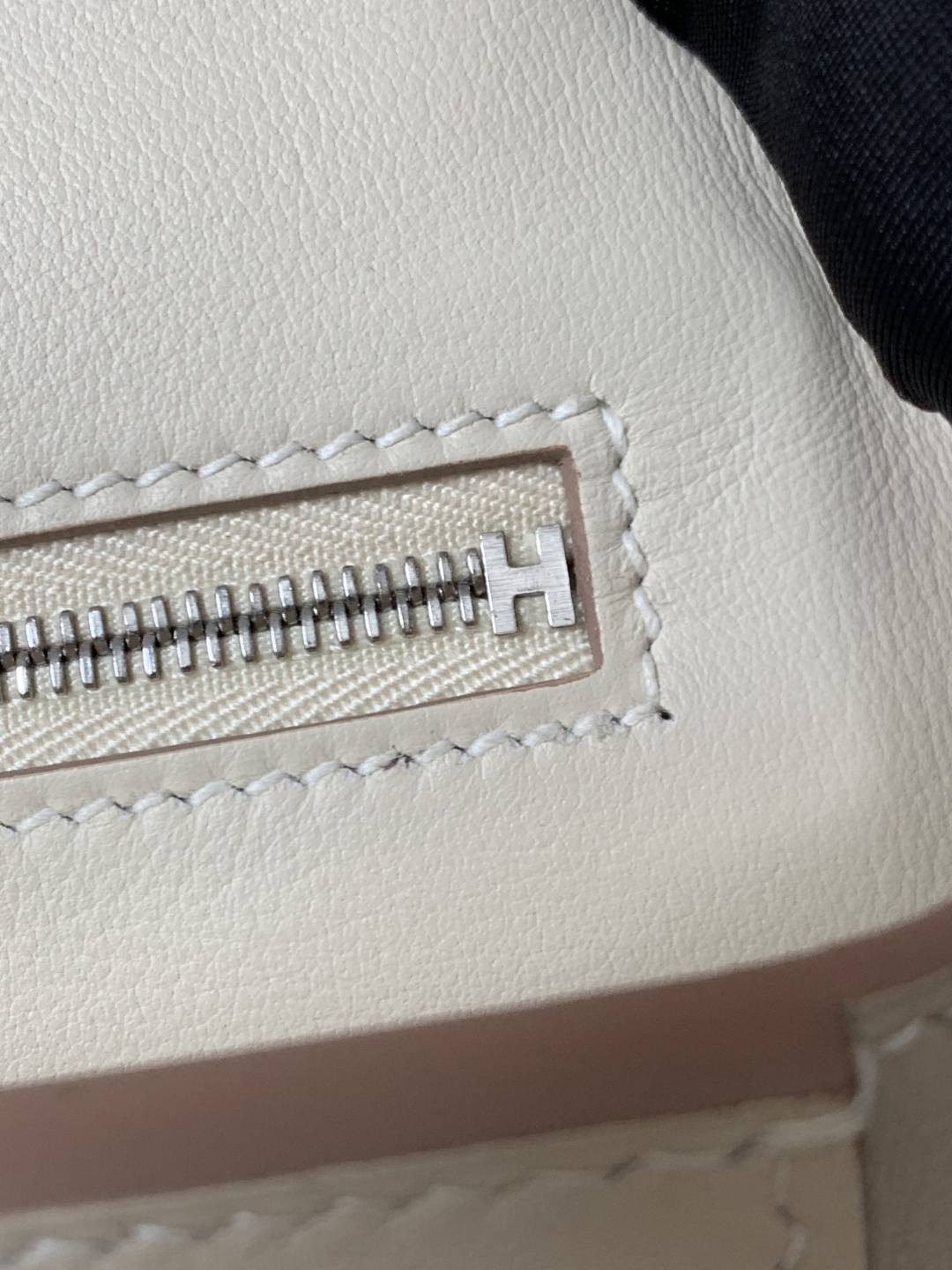 Shebag hand made Hermes 2424 bag in white leather review(Feb 2026 updated)-Best Quality designer Bag Review, and online shopping, designer bag ru Shebag hand made Hermes 2424 bag in white leather review(Feb 2026 updated)-Best Quality designer Bag Review, and online shopping, designer bag ru